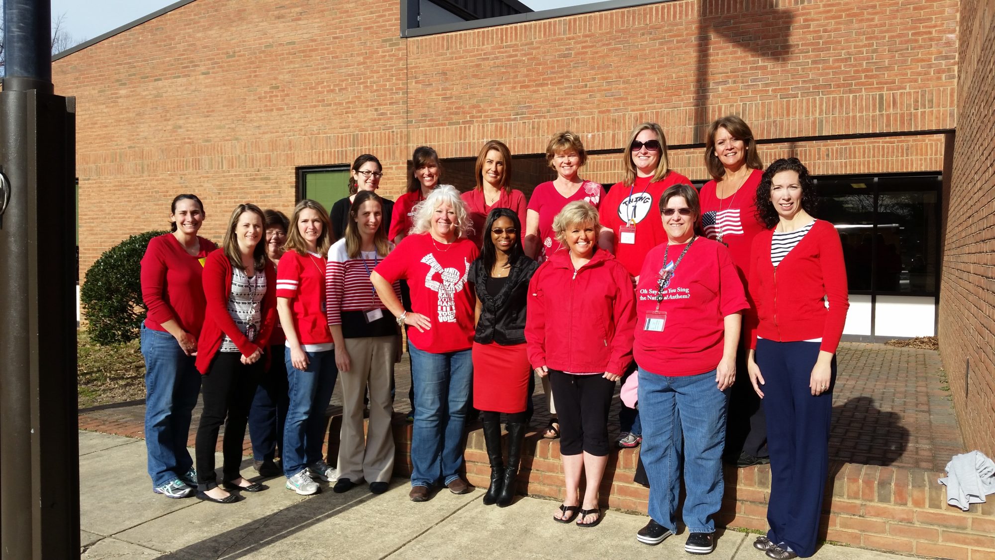 Sunderland Elementary Rocks the RED